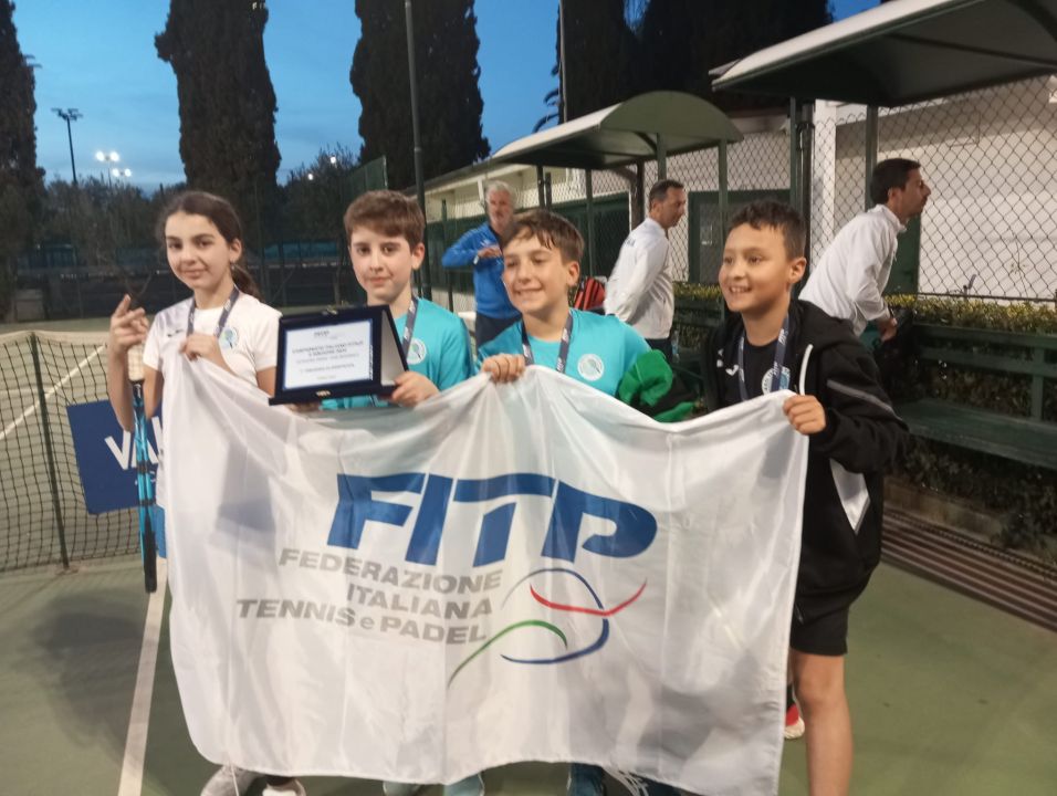 Tennis Tarquinia U12 campione regionale torneo italiano a squadre FITP Junior Program