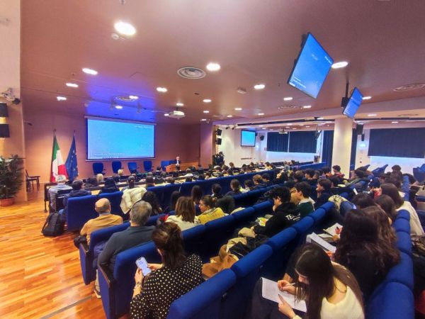 I Consultori giovani dell’Asl Toscana Sud Est: una risposta concreta ai problemi dei ragazzi