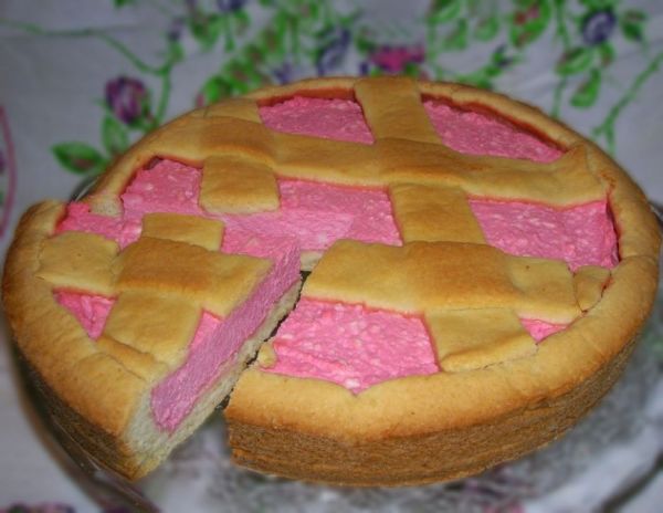 "In cucina con Giulia": crostata di ricotta rosa